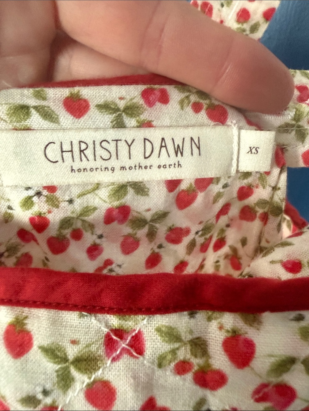 Christy Dawn Chiara strawberry print dress, XS - excellent condition! - Picture 5 of 6